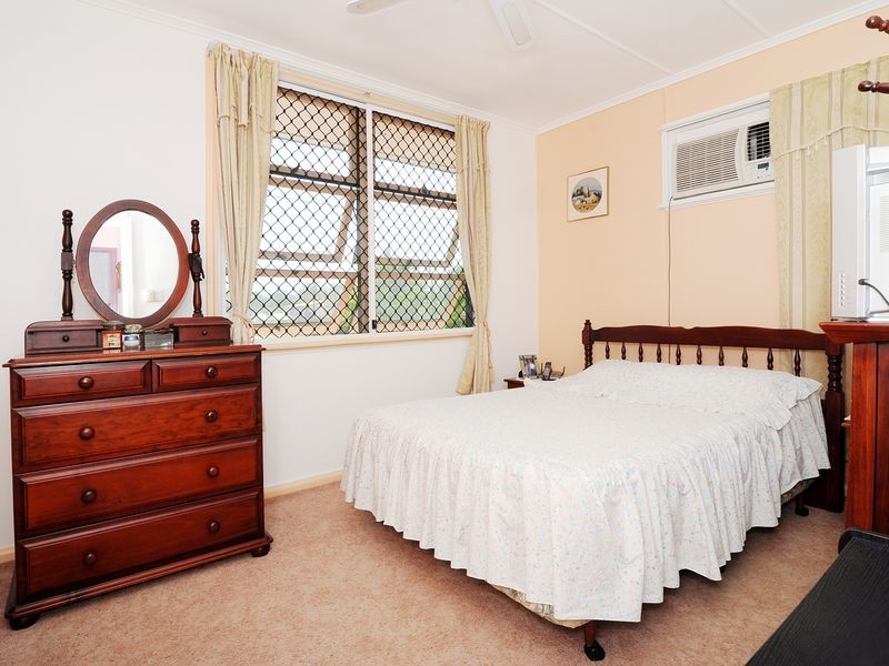 57 Clarke Street, Manunda QLD 4870