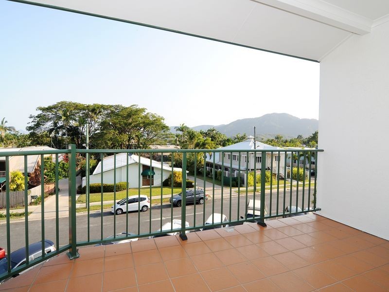 13/133 Collins Avenue, Edge Hill QLD 4870