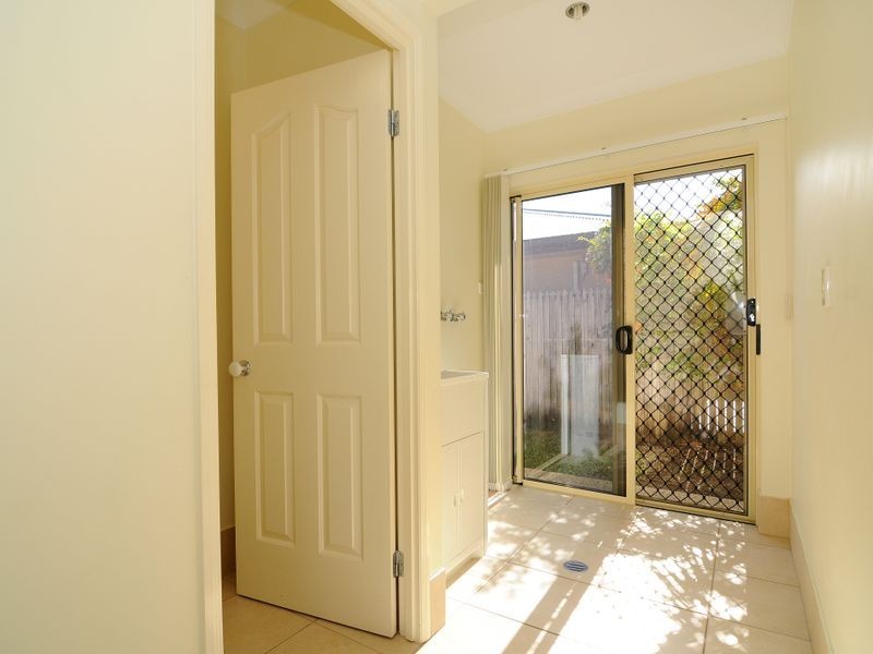 22 Chesterfield Close, Brinsmead QLD 4870