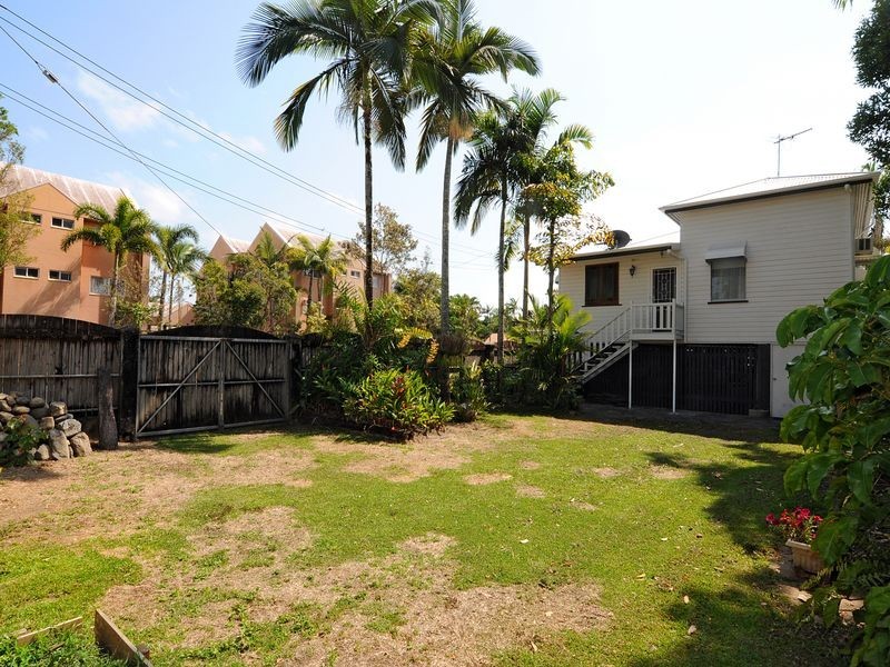 83 Martyn Street, Parramatta Park QLD 4870