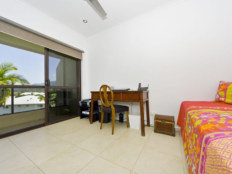17/281 Esplanade, Cairns North QLD 4870