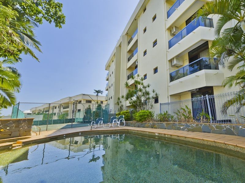 17/281 Esplanade, Cairns North QLD 4870