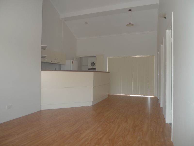 15/176 Hoare Street, Manoora QLD 4870