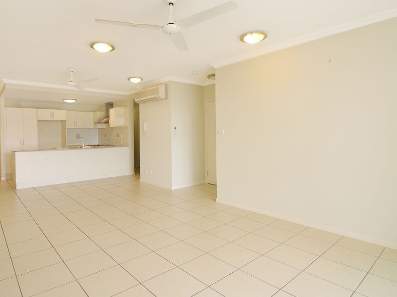 6/18 Smith Street, Cairns North QLD 4870