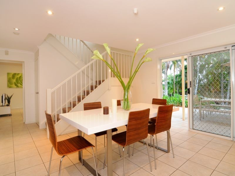 43 Hutchinson Street, Edge Hill QLD 4870