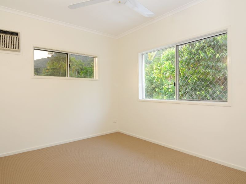 43 Hutchinson Street, Edge Hill QLD 4870