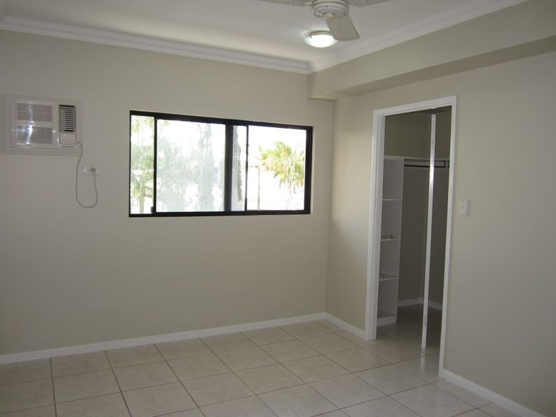 7/312 Lake Street, Cairns North QLD 4870