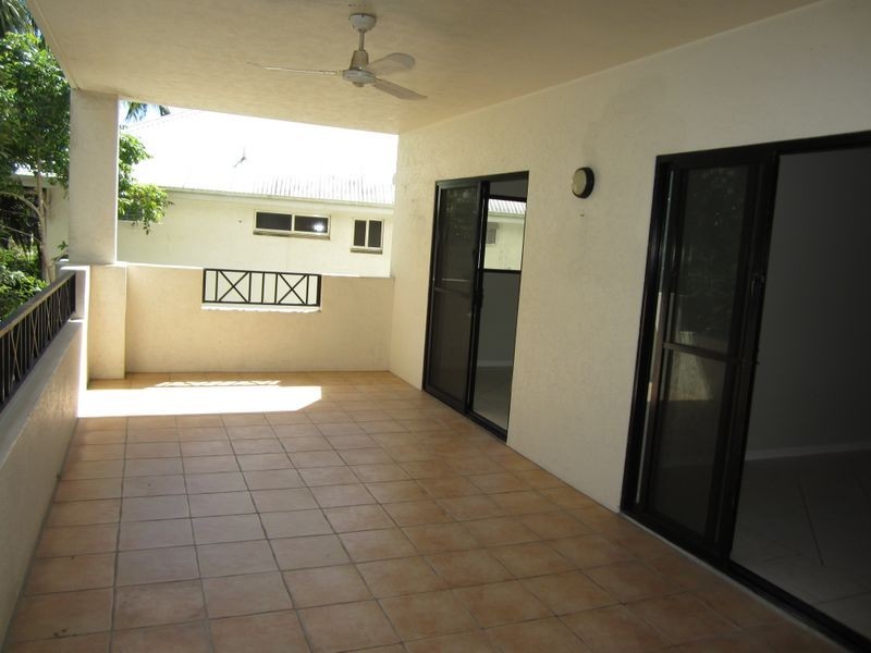 7/312 Lake Street, Cairns North QLD 4870