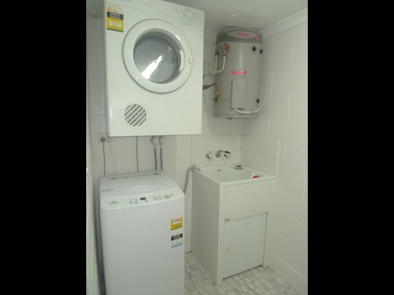 4/171 Hoare Street, Manunda QLD 4870