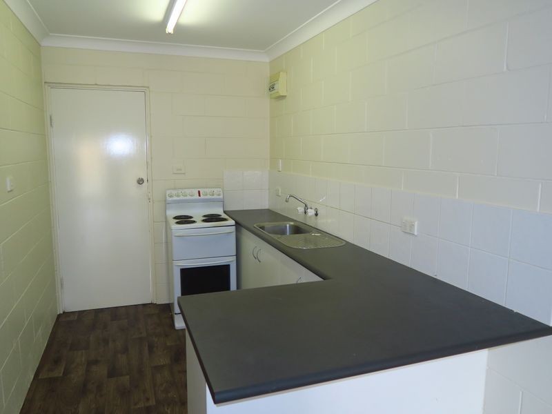 2/50 Alfred Street, Manunda QLD 4870