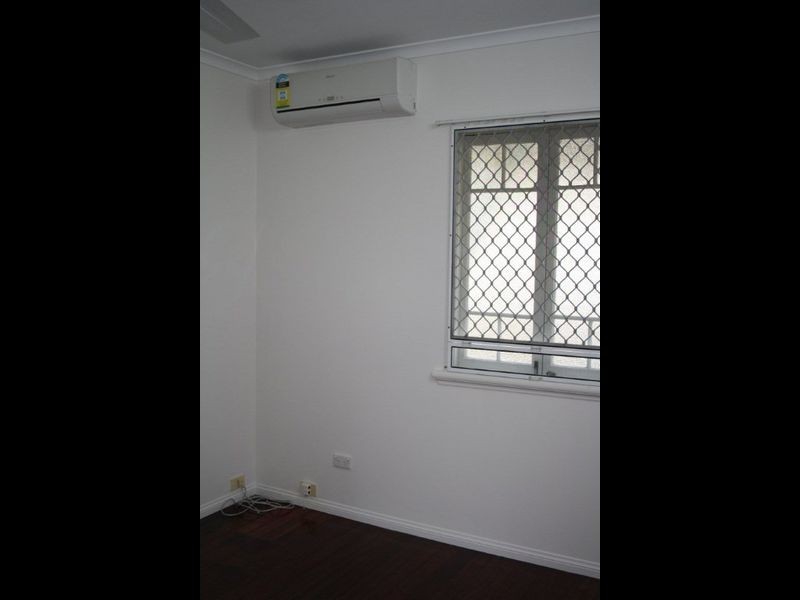 80 Little Street, Manunda QLD 4870