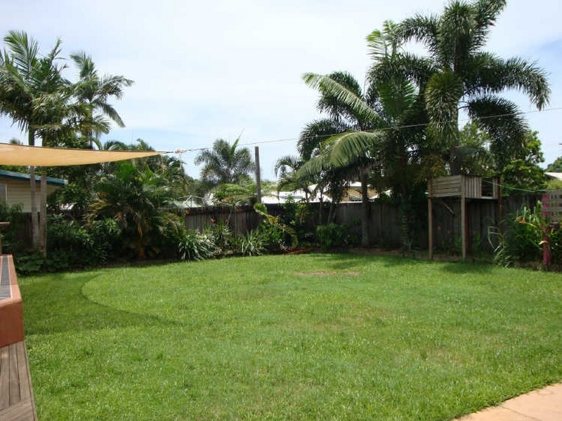 270 Aumuller Street, Westcourt QLD 4870