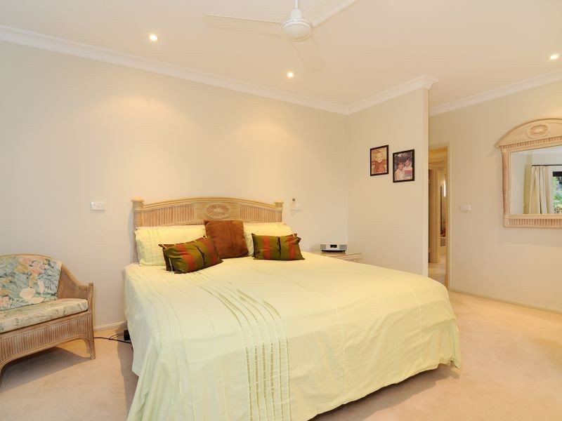 21 Findlay Street, Brinsmead QLD 4870