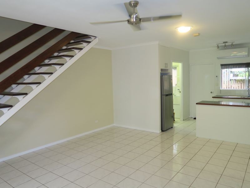 1/9 Vallely Street, Freshwater QLD 4870