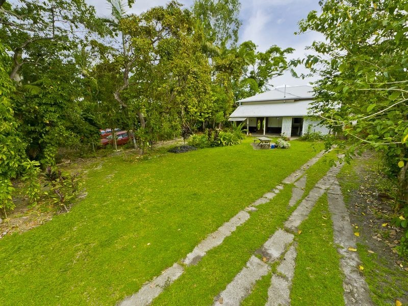 58 Macilwraith Street, Manoora QLD 4870