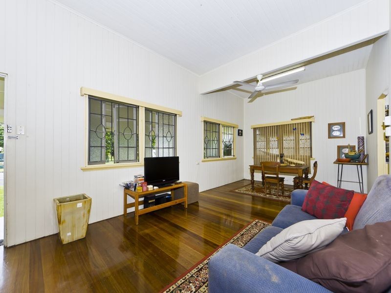 58 Macilwraith Street, Manoora QLD 4870