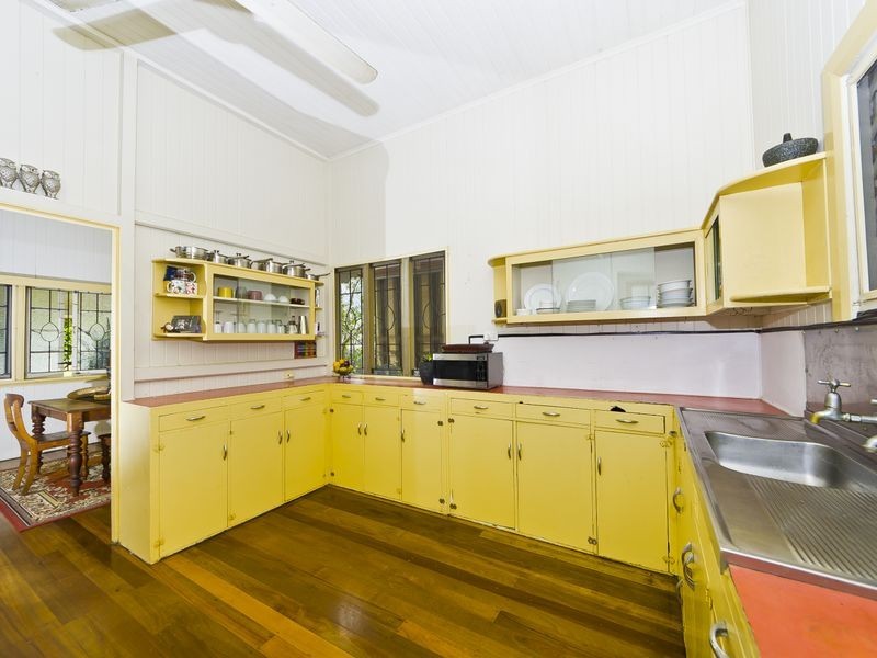 58 Macilwraith Street, Manoora QLD 4870