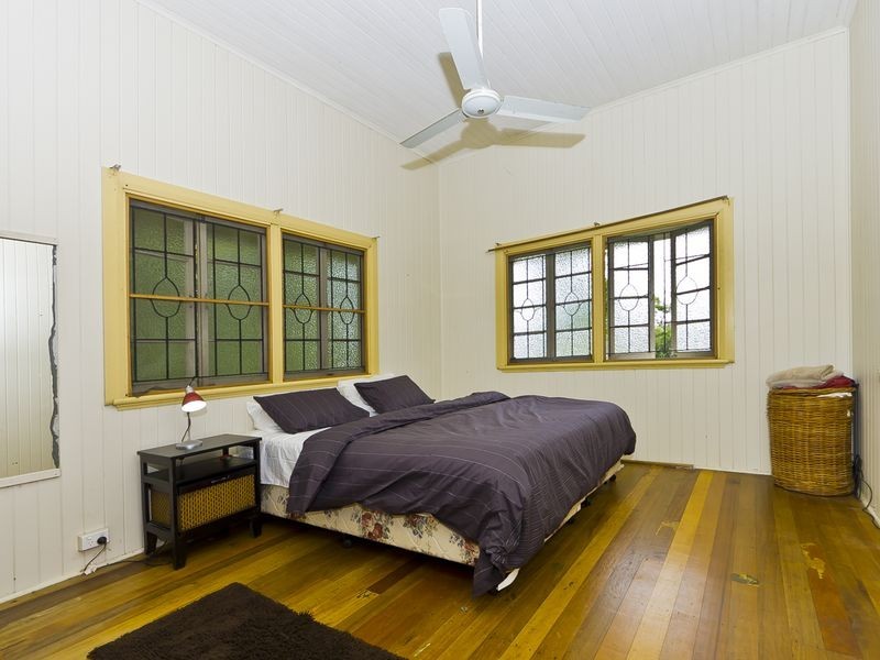 58 Macilwraith Street, Manoora QLD 4870