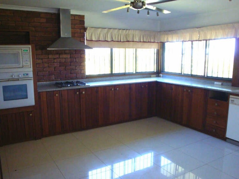 18 Temora Street, Edge Hill QLD 4870