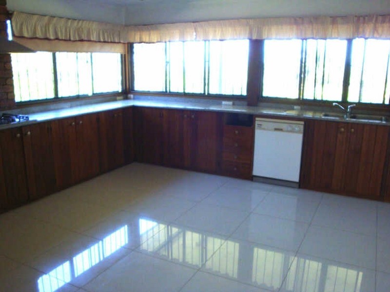 18 Temora Street, Edge Hill QLD 4870