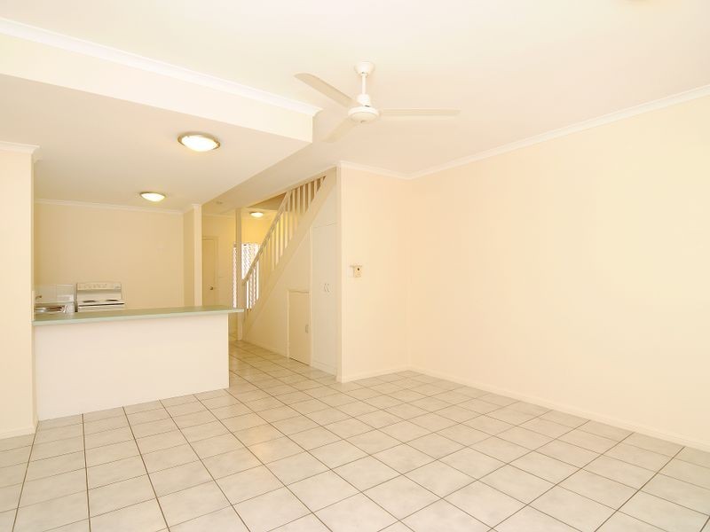 Manoora QLD 4870