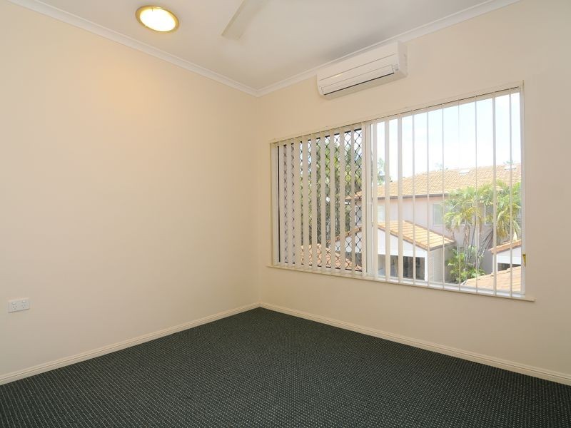 Manoora QLD 4870