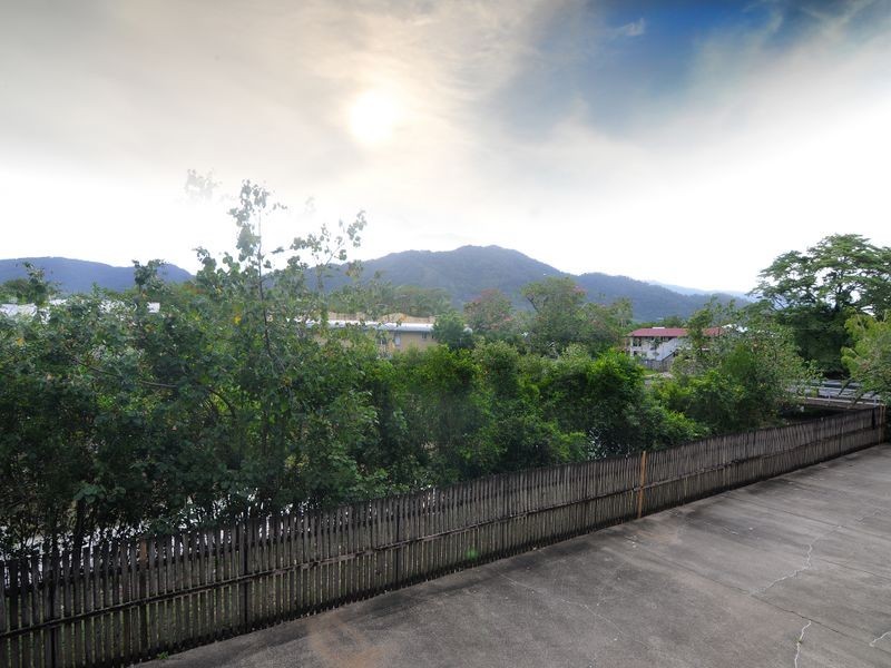 9/1 Chester Court, Manunda QLD 4870