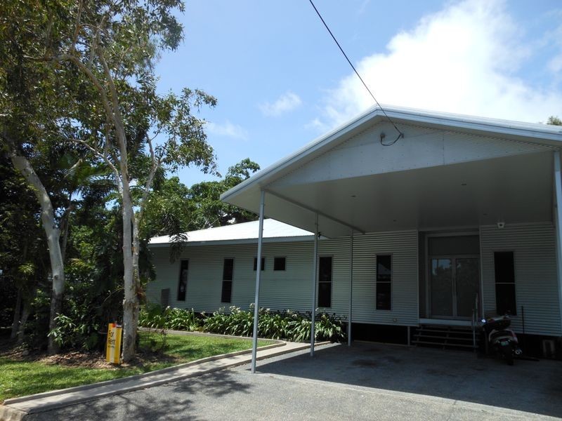 111 Upper Richardson Street, Whitfield QLD 4870