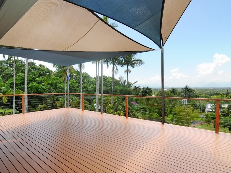 6 Price Close, Edge Hill QLD 4870