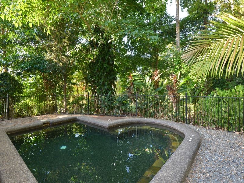 2 McGuane Close, Brinsmead QLD 4870