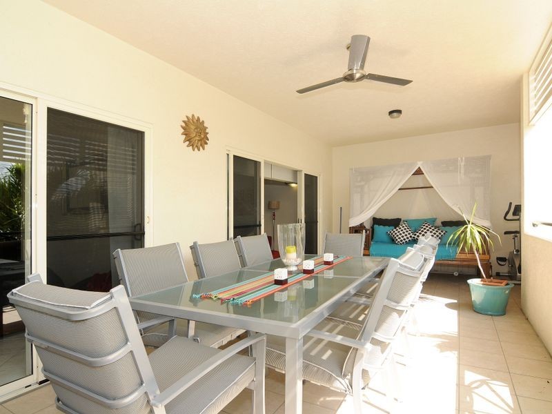 7/304 Lake Street, Cairns North QLD 4870