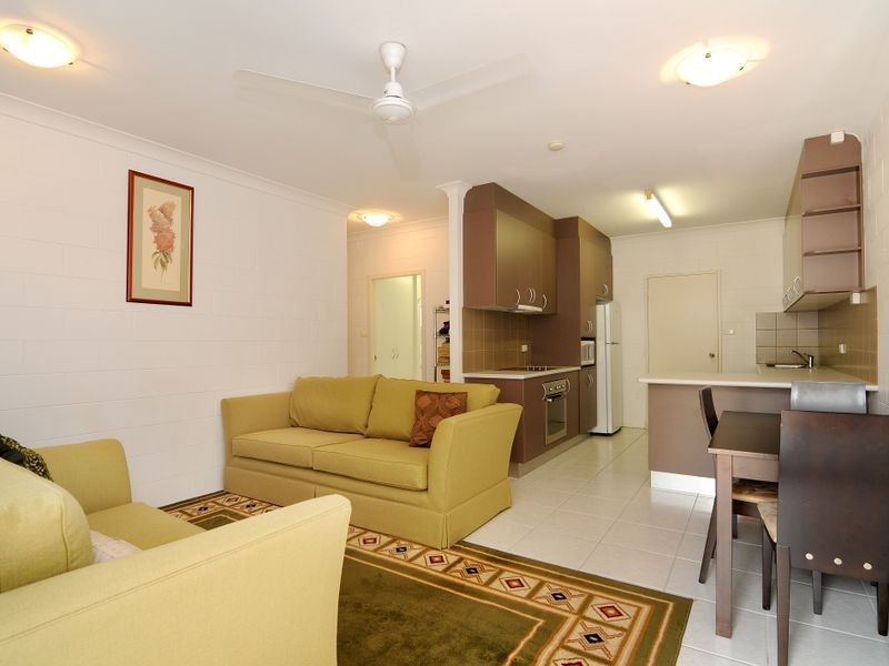 1/231 Kamerunga Road, Freshwater QLD 4870