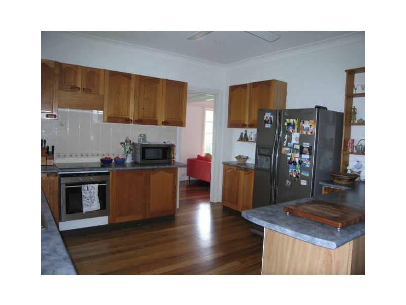 342 Pease Street, Edge Hill QLD 4870
