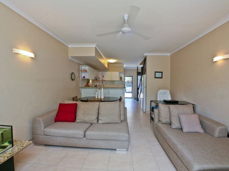 8/177-179 Kamerunga Road, Freshwater QLD 4870