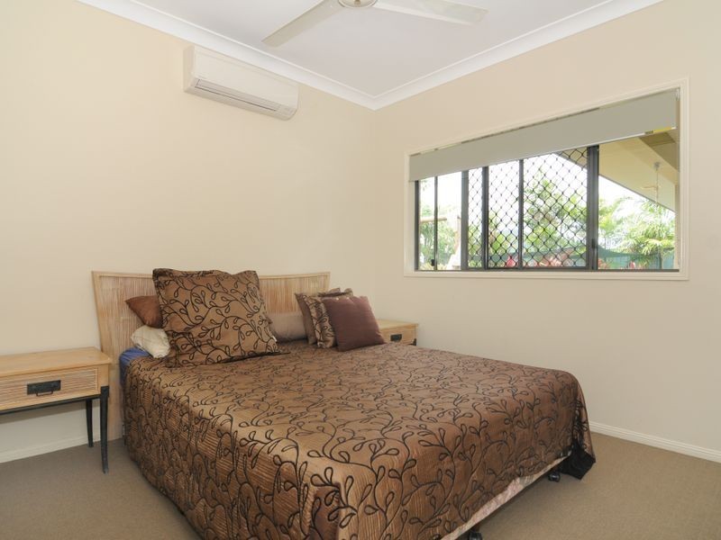 58 Norfolk Crescent, Redlynch QLD 4870