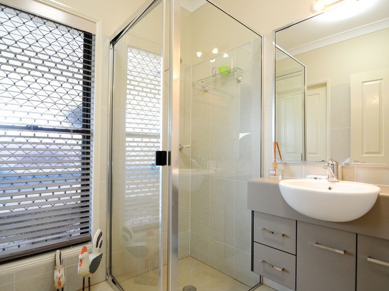 58 Norfolk Crescent, Redlynch QLD 4870