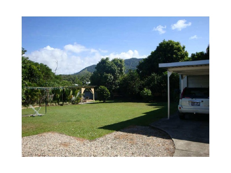 69 Jensen Street, Manoora QLD 4870