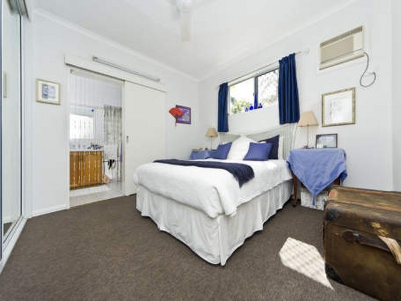 12 Windsor Close, Brinsmead QLD 4870