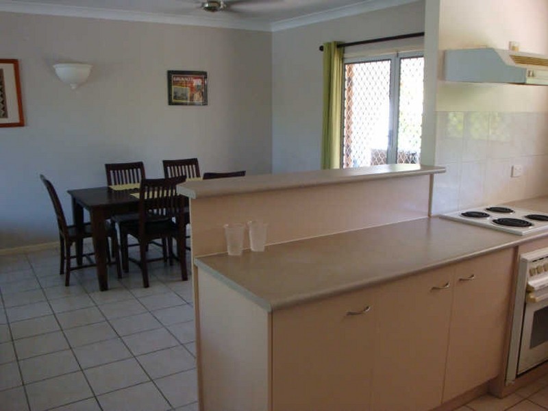 Manoora QLD 4870