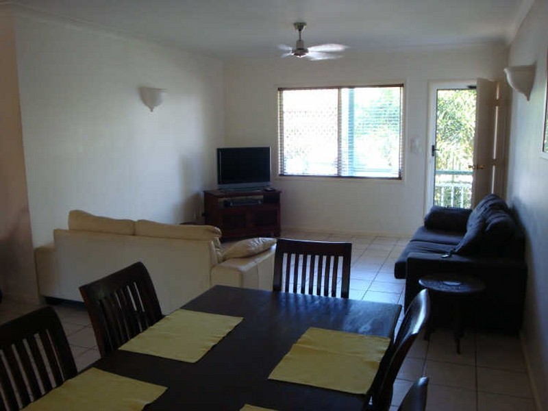 Manoora QLD 4870