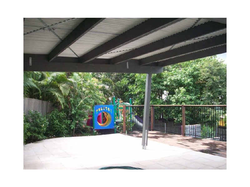 48 Daphne Drive, Redlynch QLD 4870