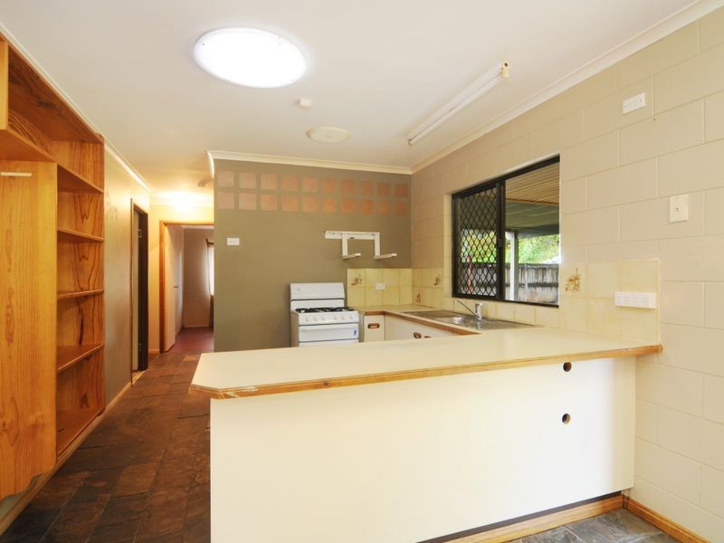 15 Impey Street, Caravonica QLD 4878