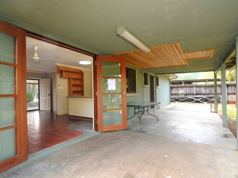 15 Impey Street, Caravonica QLD 4878