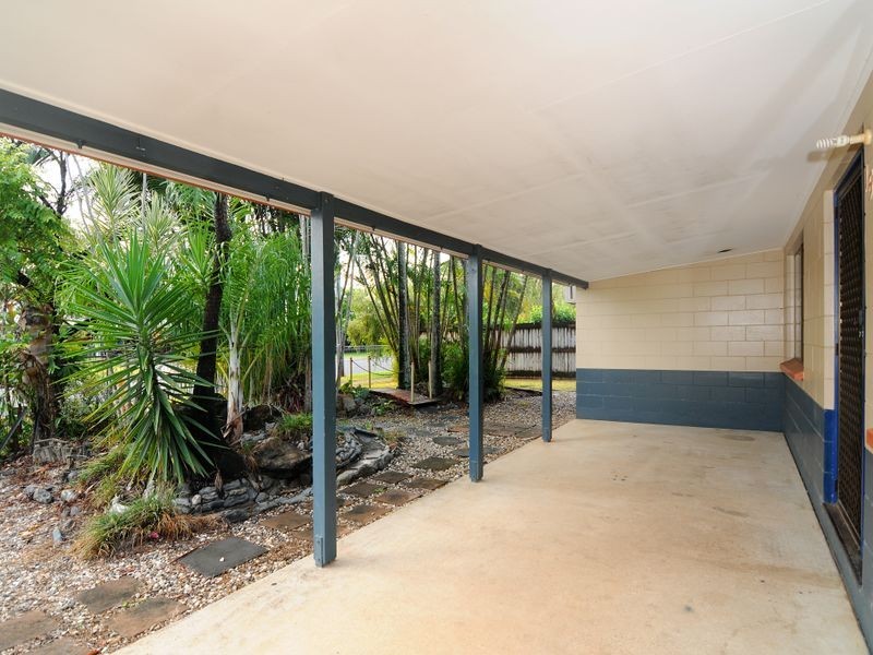 15 Impey Street, Caravonica QLD 4878