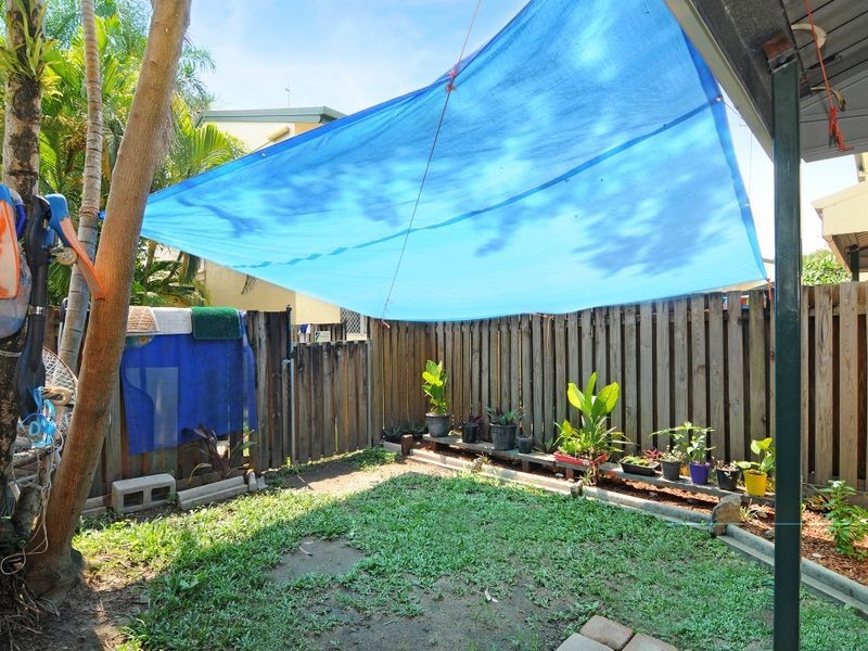 11/11 Pioneer Street, Manoora QLD 4870