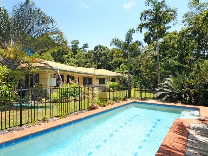 39 Barclay Road, Brinsmead QLD 4870