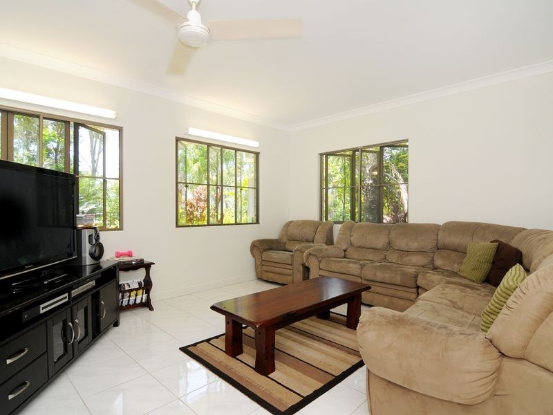 39 Barclay Road, Brinsmead QLD 4870