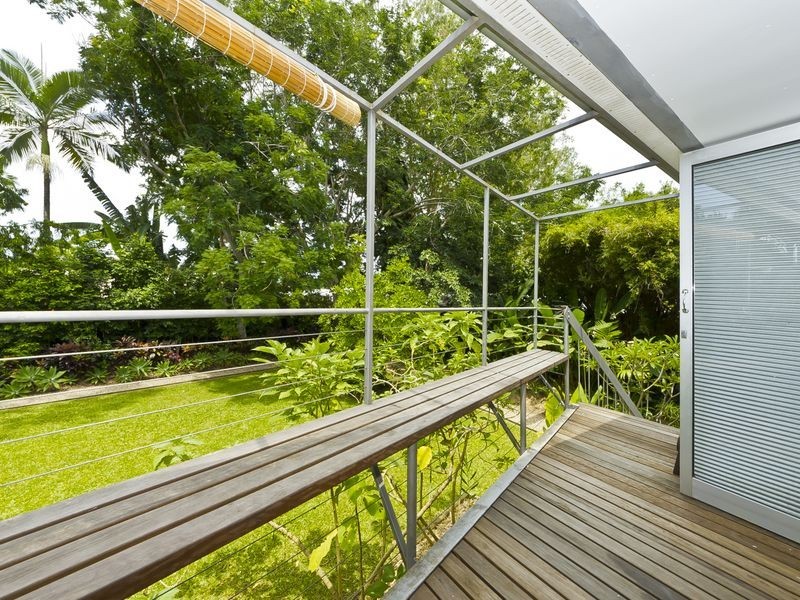 12 Granadilla Street, Holloways Beach QLD 4878