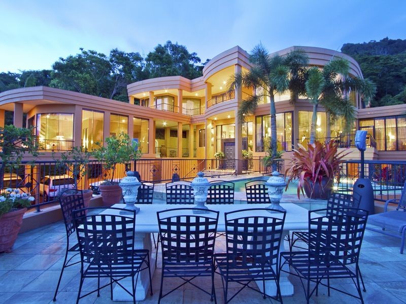 13 Knott Court, Whitfield QLD 4870