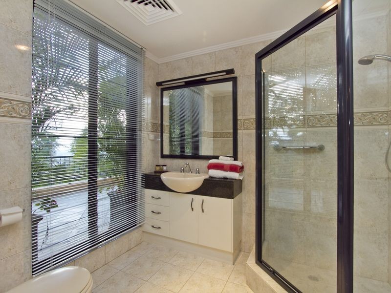 13 Knott Court, Whitfield QLD 4870